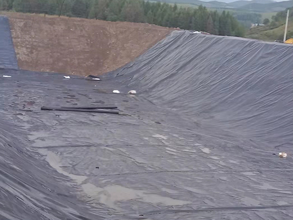 渠道灌溉防滲工程可采用佳路通土工膜