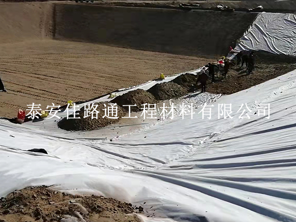養(yǎng)殖防滲土工膜的使用過(guò)程有哪五個(gè)方面須注意？