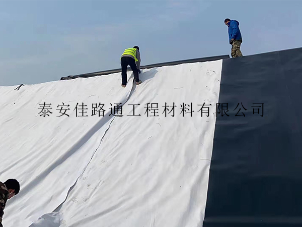關(guān)注hdpe土工膜的雨季施工條件