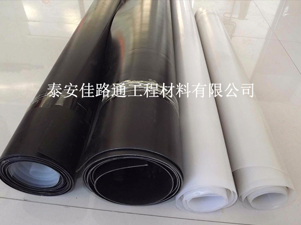 回顧魚蝦養(yǎng)殖防滲膜的使用優(yōu)勢