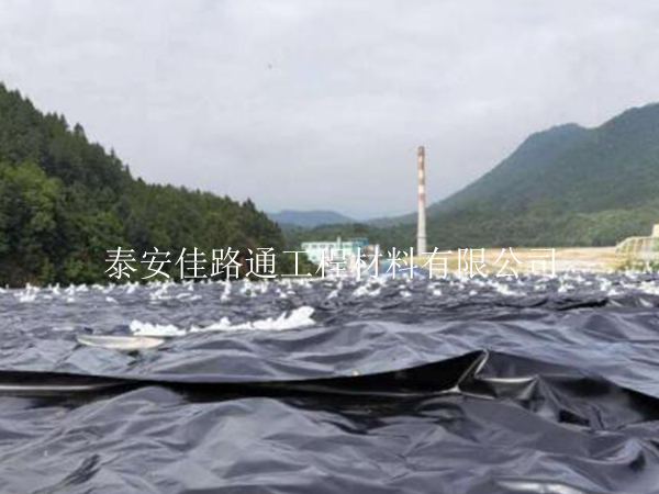 垃圾填埋場防滲膜的好壞會影響項(xiàng)目建設(shè)