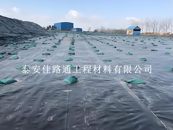 如何選擇合適的水產(chǎn)養(yǎng)殖防滲膜廠家 如何選擇合適的水產(chǎn)養(yǎng)殖防滲膜廠家